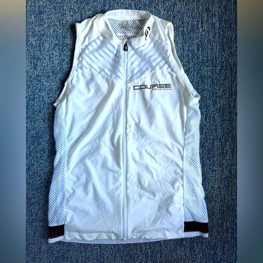 Louis Garneau women’s bike jersey